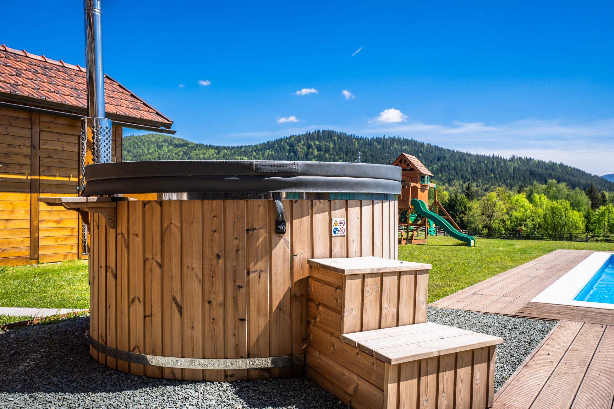 Mountain Mamma Log home ravna gora_19